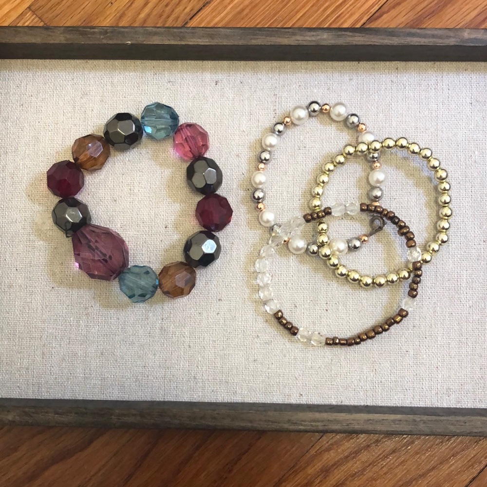💥3 for $10💥 Vintage costume jewelry - bracelets
